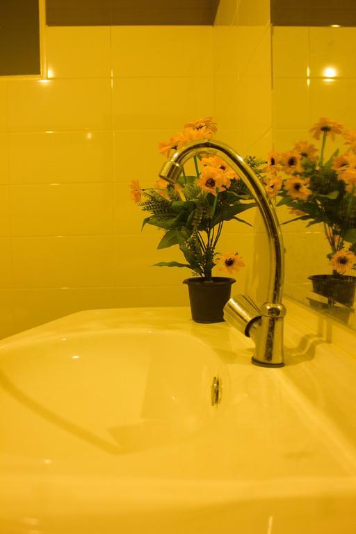 Hotel Senora Катарагама Номер фото